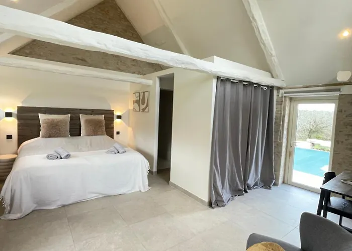 Bed & Breakfast Mas De Mejas D'hotes La Pierraille