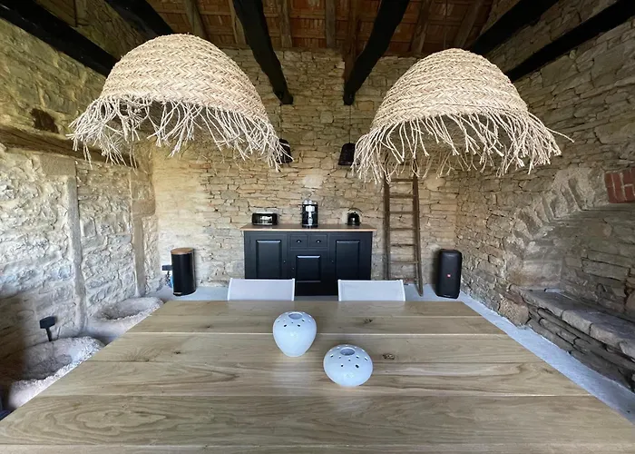 Mas De Mejas D'hotes La Pierraille 3*