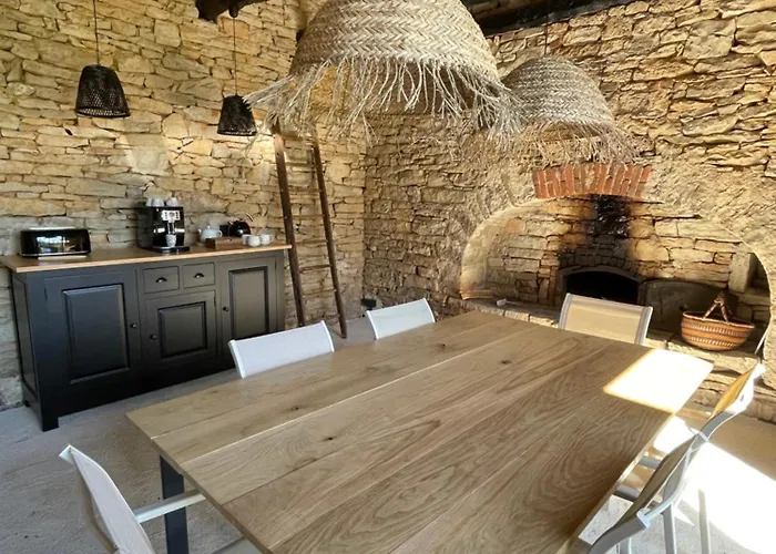 Mas De Méjas D'hôtes La Pierraille 3*