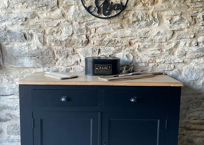 Couette-café Mas De Méjas D'hôtes La Pierraille 3*